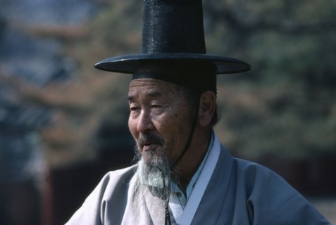 SOUTH KOREA, Seoul, "Elderly male follower of Confucius wearing traditional dress at ceremony,
