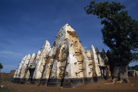 GHANA, Larabanga, Exterior of thirteenth century mosque