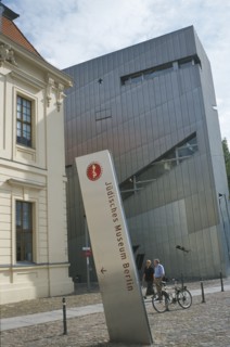 GERMANY, Berlin, Visitors walking past entrance to the Jewish Museum designed by Polish architect