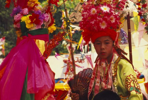THAILAND, Chiang Mai, Shan Poi San Long. Crystal Children ceremony with Luk Kaeo in costume at
