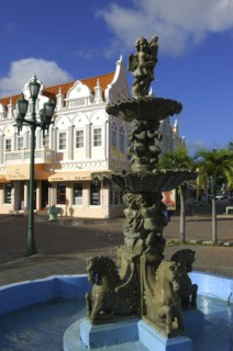 WEST INDIES, Dutch Antilles, Aruba, Oranjestad marketplace fountain