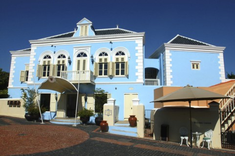 WEST INDIES, Dutch Antilles, Curacao, Pale blue building