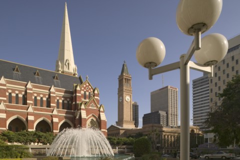 AUSTRALIA, Queensland, Brisbane, View of Brisbane City Hall in King George Square with the Albert