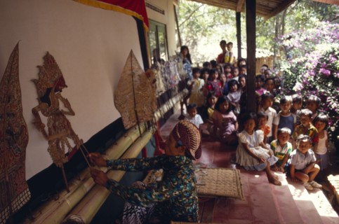 INDONESIA, Theatre, Shadow puppet show depicting stories from Hindu epics.