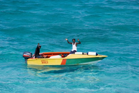WEST INDIES, St Vincent & The Grenadines, Tobago Cays, Water taxi from Union Island