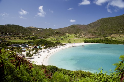 WEST INDIES, St Vincent & The Grenadines, Canouan, Jambu Beach in Carenage Bay at Raffles Resort