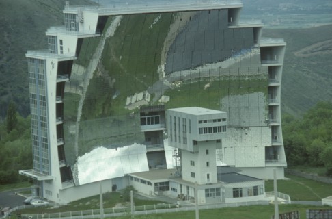 FRANCE, Languedoc Roussillon, Pyrenees Orientales, Odeillo-Via solar power station.