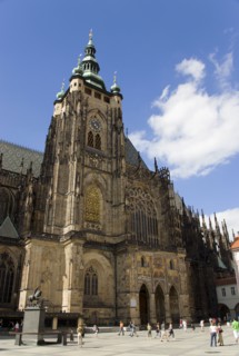 CZECH REPUBLIC, Bohemia, Prague, Tourists outside St Vitus Cathedral within the walls of Prague