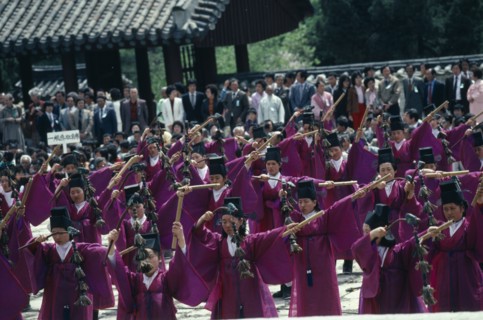 SOUTH KOREA, Religion, Buddhism, Novice Rites taking place in a Confucian Rites Cermony in the