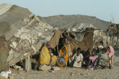 SUDAN, South Tokar, Gadem District, Beja nomad Beni Amer tribeswomen and children from Eritrea