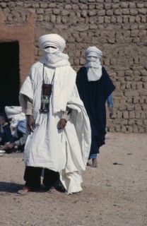 NIGER, People, Men, Two tuareg men dressed in loose cotton robes and head coverings suitable for