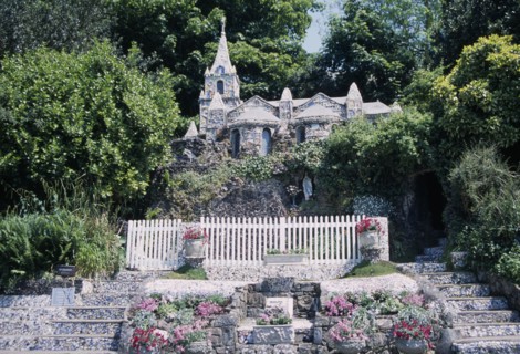 UNITED KINGDOM, Channel Islands, Guernsey, Les Vauxbelets. The Little Chapel. Modelled on the