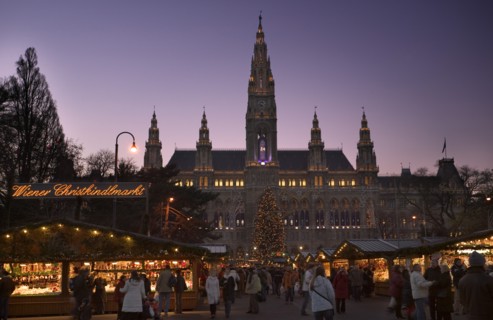 AUSTRIA, Lower Austria, Vienna, The Rathaus Christmas Market.