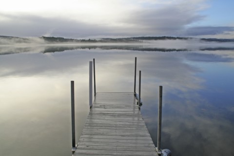 USA, New Hampshire, Tilton, "Winnisquam Lake, jetty"