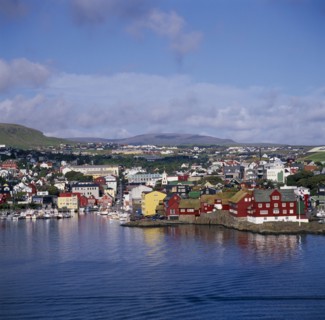 DENMARK, Faroe Islands, Torshavn, View over the harbour and old town.