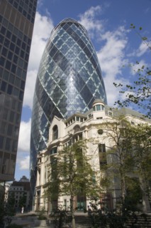 ENGLAND, London, The Swiss Re building 30 St Mary Axe alternatively known as the Gherkin. Designed