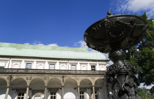 CZECH REPUBLIC, Bohemia, Prague, The Singing Fountain in front of the Belvedere or Royal Summer