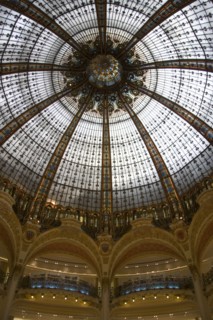 FRANCE, Ile de France, Paris, The Art Nouveau central glass dome of the Galeries Lafayette