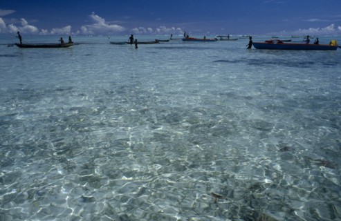 PACIFIC ISLANDS, Melanesia, Solomon Islands, "Malaita Province, Lau Lagoon. Distant fishing team