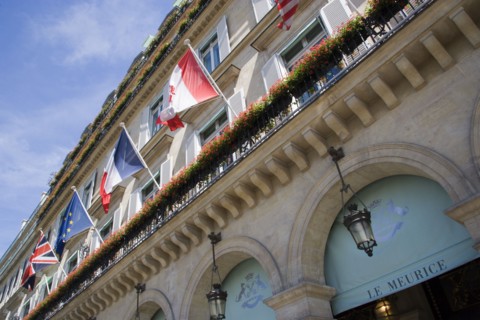 FRANCE, Ile de France, Paris, The five star Hotel Le Meurice in the Rue de Rivoli with red