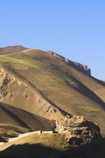 AFGHANISTAN, Yakawlang to Daulitiar, Landscape, Watchtower near Daulitiar