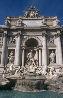 ITALY, Lazio, Rome, "Piazza di Trevi, Trevi Fountain."