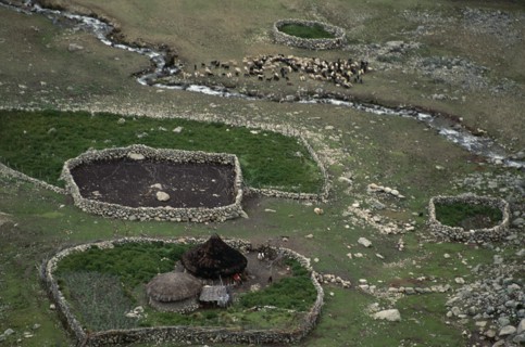 COLOMBIA, Sierra Nevada de Santa Marta, Ika  Indigenous People, Elevated view over Ika sheep camp