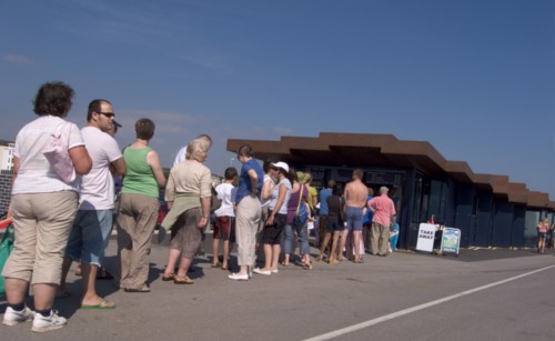 ENGLAND, West Sussex, Littlehampton, Customers queuing at the East Beach Cafe designed by Thomas
