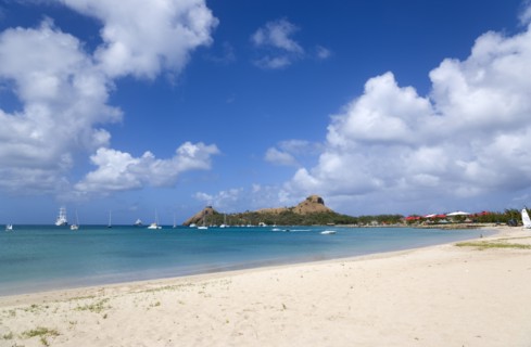 WEST INDIES, St Lucia, Gros Islet , Pigeon Island National Historic Park seen from a nearby beach