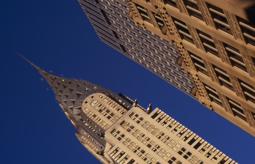 USA, New York, New York City, Angled view of the Chrysler Building from Lexington Avenue beside