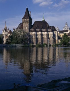 HUNGARY, Budapest, Budapest Castle seen from across water with reflection