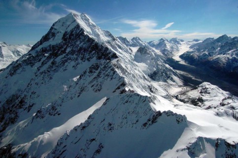 NEW ZEALAND, SOUTH ISLAND, WEST COAST, "MOUNT COOK NATIONAL PARK, AERIAL VIEW NEW ZEALANDS HIGHEST