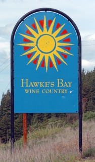 NEW ZEALAND, NORTH ISLAND, HAWKES BAY, "NAPIER, HAWKES BAY SIGN ON ROUTE 5 ON THE OUTSKIRTS OF