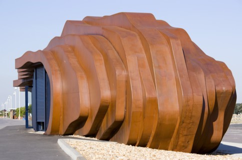 ENGLAND, West Sussex, Littlehampton, The rusted metal structure of the fish and seafood restaurant