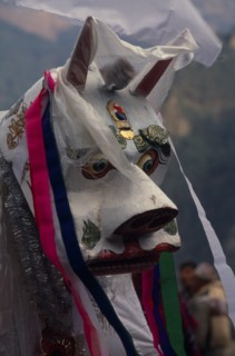 NEPAL, Annapurna Region, Larjung, Circuit Trek. Painted animal totem representing the God of the
