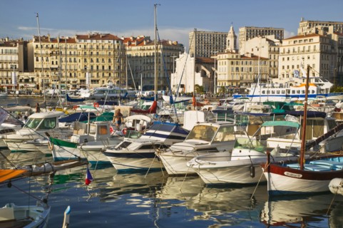 20091066 Boats moored old port harbour. Bouches Rhone European French Western Europe  Region - Europe WesternUrbanWaterTransportDominant YellowArchitectureCityscapes Jon Hicks 20091066 FRANCE Pr...