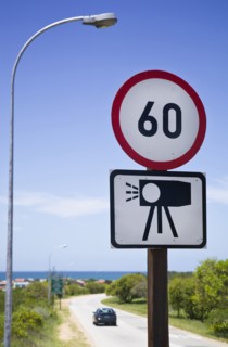 20091072 Road sign showing speed limit warning radar cameras.  African  Dominant BlueDominant GreenMedia & CommunicationsTransportRegion - Africa Jon Hicks 20091072 SOUTH AFRICA  Transport