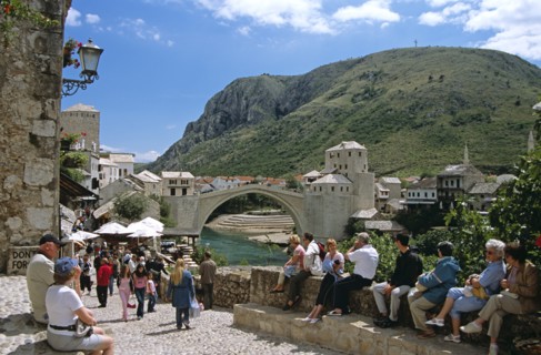BOSNIA HERZEGOVINA, Mostar, "Stari Most, Old Bridge, following reconstruction, tourists, and