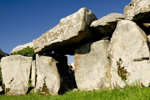 001 - IRELAND - CO SLIGO - CREEVYKEEL COURT CAIRN