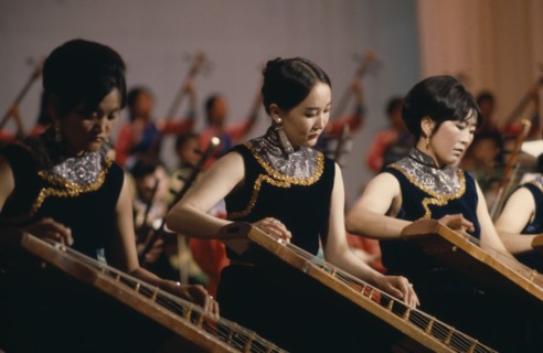 MONGOLIA, Music, Altai Provincial Orchestra musicians playing Mongolian national music on