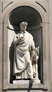 ITALY, Tuscany, Florence, Statue of the poet and writer Dante Allighieri in the Vasari Corridor