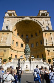 ITALY, Lazio, Rome, Vatican City Museum Tourists in the courtyard of the Belvedere Palace in front