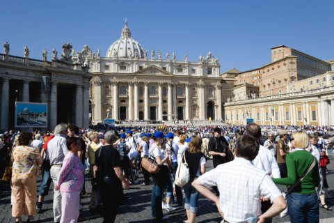 ITALY, Lazio, Rome, Vatican City Pilgrims in St Peter's Square for the wednesday Papal Audience in