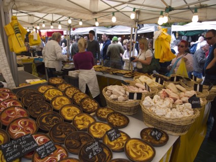IRELAND, North, Belfast, Bretagne bakers stall at international food market stall outside City Hall