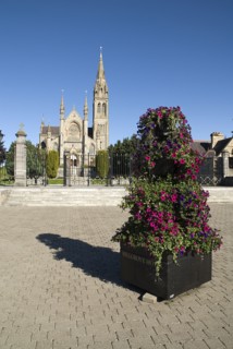 20093543 IRELAND Monaghan Monaghan Town St Macartans Cathedral with floral decoration out front