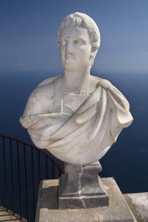20093659 ITALY Campania Ravello Villa Cimbrone. Statue on Belvedere of Infinity overlooking sea