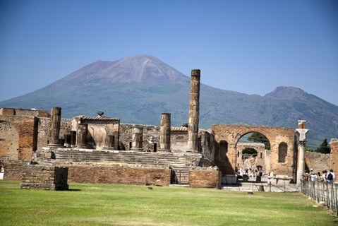 20093679 ITALY Campania Pompeii The Forum. View of some of its ruins with Vesuvius in the background