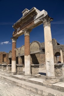 20093682 ITALY Campania Pompeii The Forum. Portico in front of the Macellum- Foodmarket