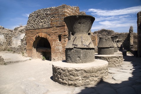 20093687 ITALY Campania Pompeii Bakery of Modestus