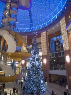 IRELAND, North, Belfast, Victoria Square shopping centre decorated for Christmas.